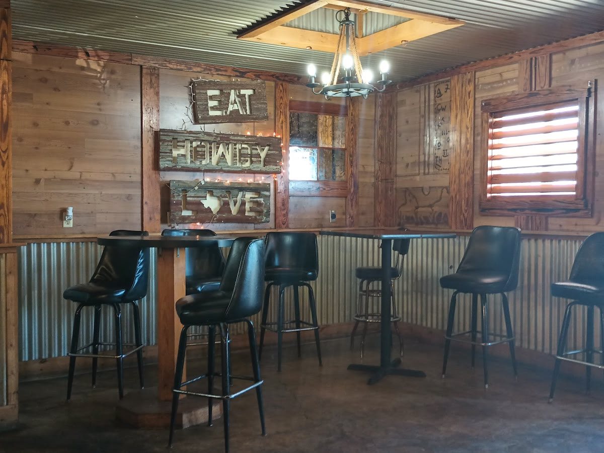 Texas D Willies Smokehouse